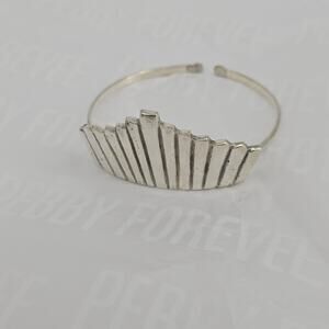 Pebby Forevee Silver Toned Metal Tribal Cuff Bracelet Western Boho Bohemian